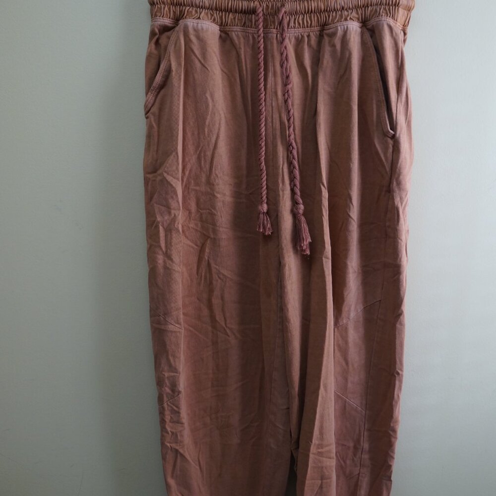 "Brown Lounge Sweatpants – Casual & Stylish Comfortwear